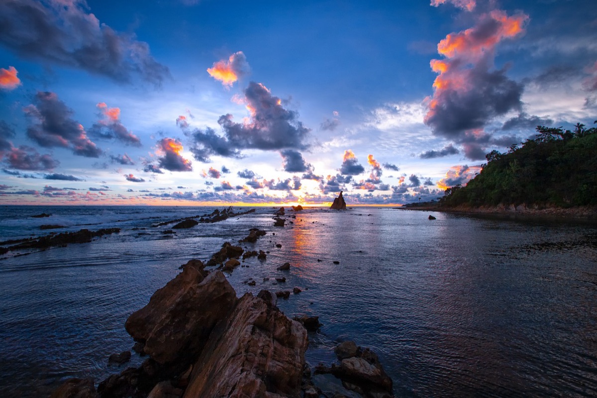 coucher de soleil sur lanTaou